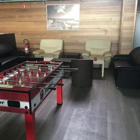 Auberge de jeunesse Des 3 Fontaines *